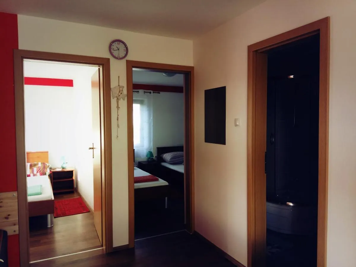 Apartments Banoci Vir